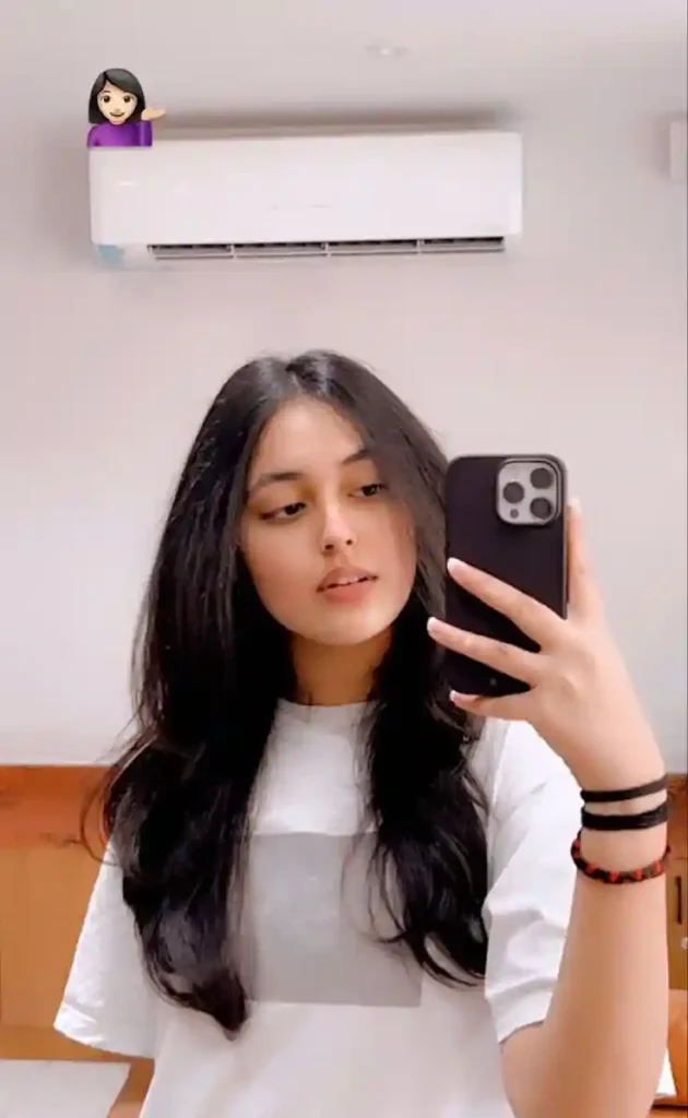 Stylish Instagram Dp