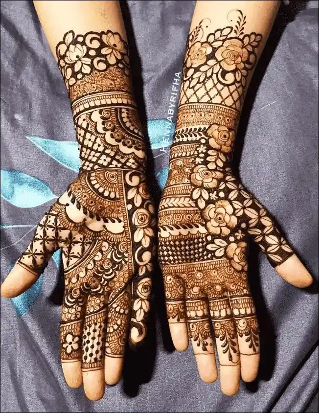 Back Hand Mehndi Design Image